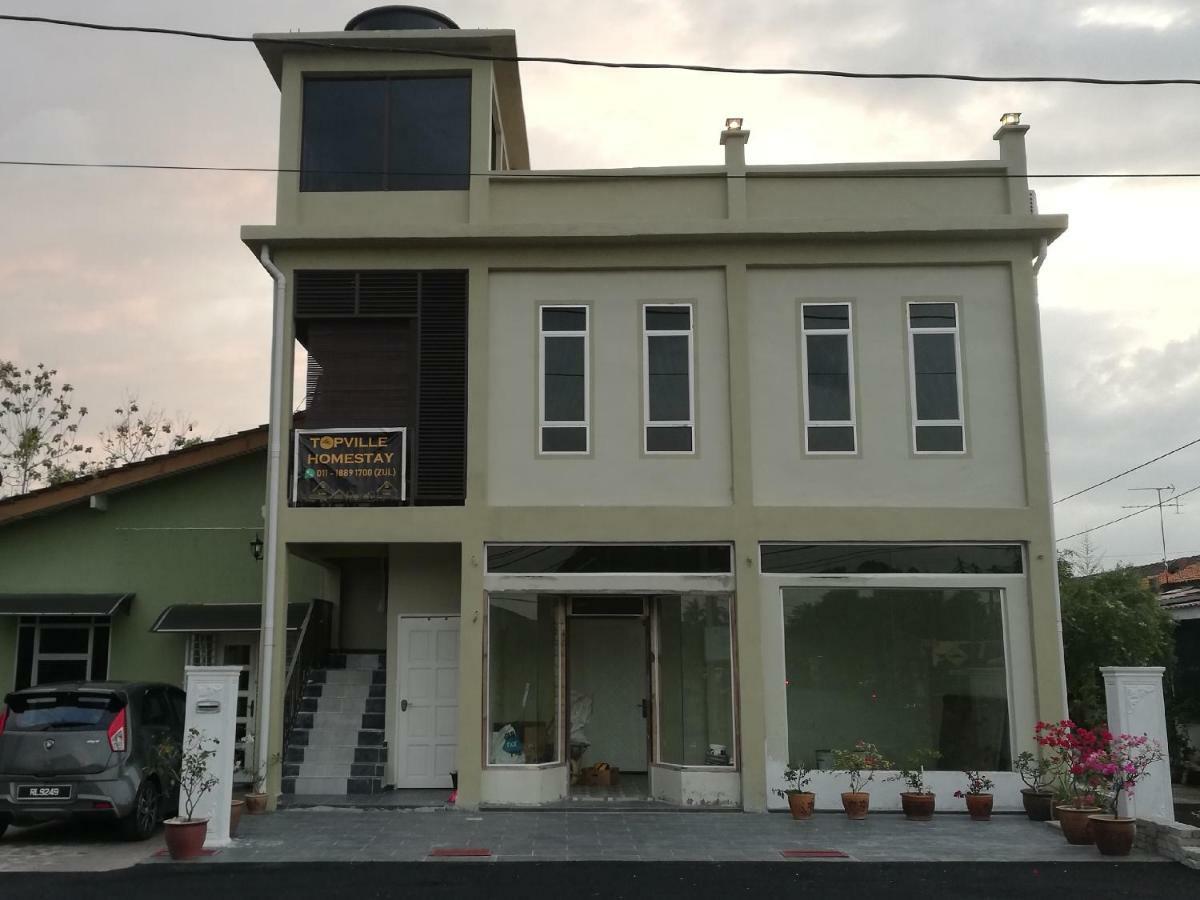 Topville Homestay Kangar Exterior foto